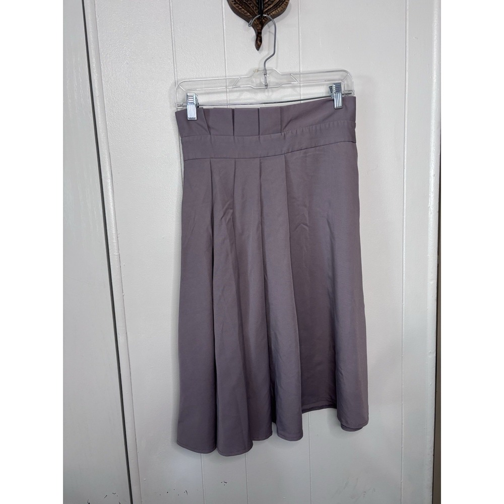 VOVK Purple Knee Length Skirt Women's Pleated Waist Size Medium‎ Viscose Blend